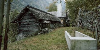 İki Yüz Yıllık Kulübenin Görenleri Hayran Bırakan Muhteşem Bir Eve Dönüşüm Süreci