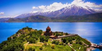 Güzelliğiyle Cezbeden Akdamar Adası’nın Günümüze Kadar Ulaşan İlginç Hikayesi