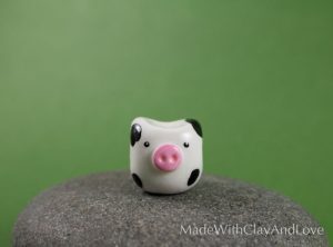 I-make-miniature-minimalist-ceramic-animals-with-a-touch-of-whimsy-and-individual-personalities-58d22864ca03e__880