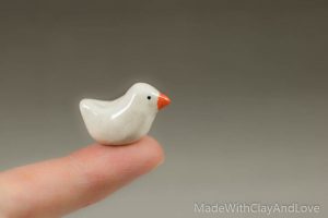 I-make-miniature-minimalist-ceramic-animals-with-a-touch-of-whimsy-and-individual-personalities-58d228703593e__880