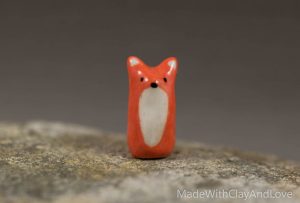 I-make-miniature-minimalist-ceramic-animals-with-a-touch-of-whimsy-and-individual-personalities-58d22879897ac__880