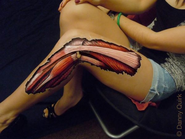 anatomical-body-paintings-danny-quirk-12-58b7ce1db0816__700