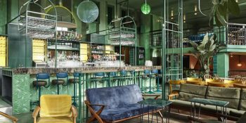 Kendinizi Doğa Harikası Tropikal Bir Ormanda Hissettirecek Dünyanın En Botanik Barı