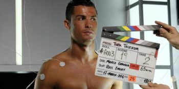 Kısacık Reklamların Saatler Süren Çekimlerinden 18 Kamera Arkası Görüntü