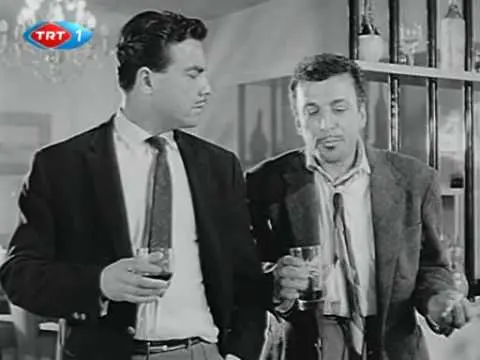 sadri-alışık-ayhan-ışık-arasındaki-büyük-dostluk_390145