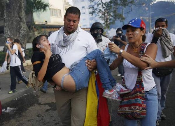 VEN15_VENEZUELA_PROTEST