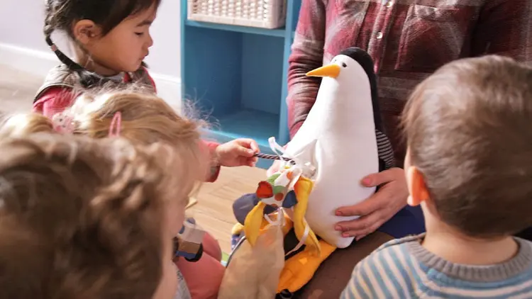 We-made-cute-plushies-to-educate-kids-about-ocean-pollution-58e9cbbeaf1d7__880