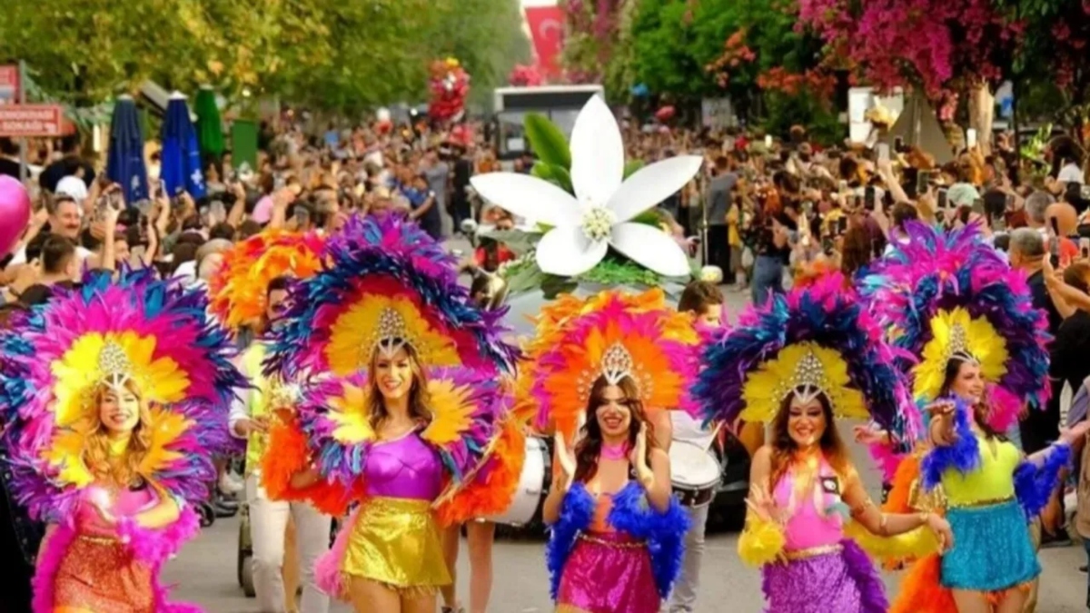2026 Portakal Çiçeği Karnavalı Nisan Ayında Adana'da | ListeList.com