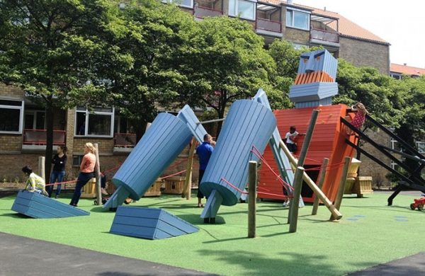 children-playgrounds-monstrum-denmark-20-58f74fe9b3868__700