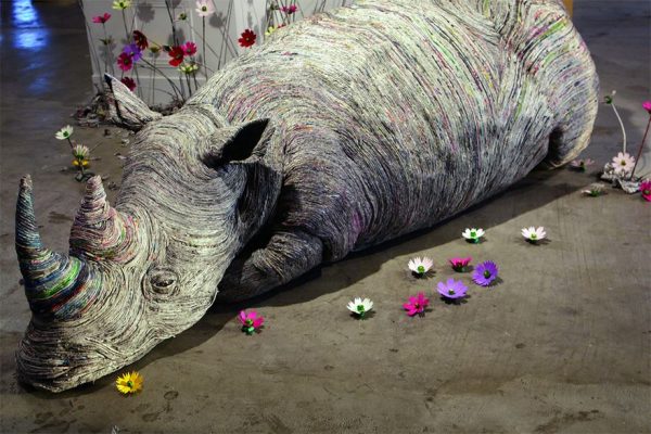 11_rolled-newspaper-animal-sculptures-paper-trails-chie-hitotsuyama-14