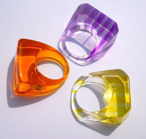 1469021709-1468952901-lucite-rings