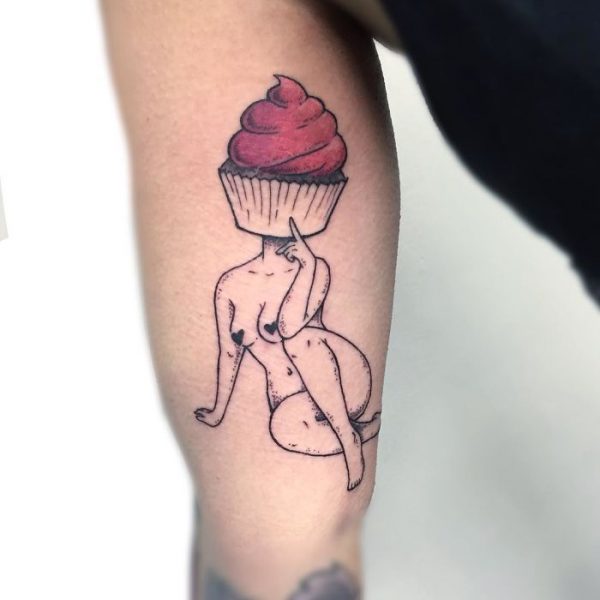 15-Headless-Girl-Tattoos-By-Molly-Jean-That-Are-Wonderfully-Weird-5926a8b657436__700