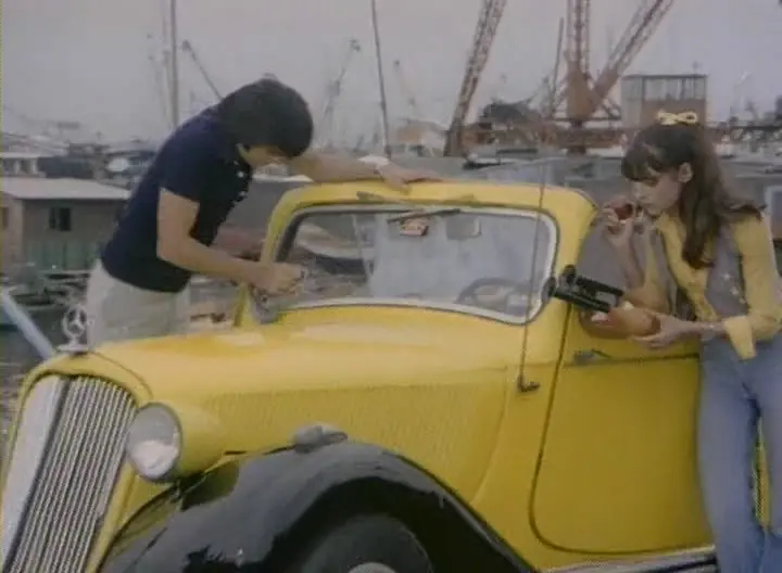 Ates Böcegi 1975 DVDRip.avi_000638360