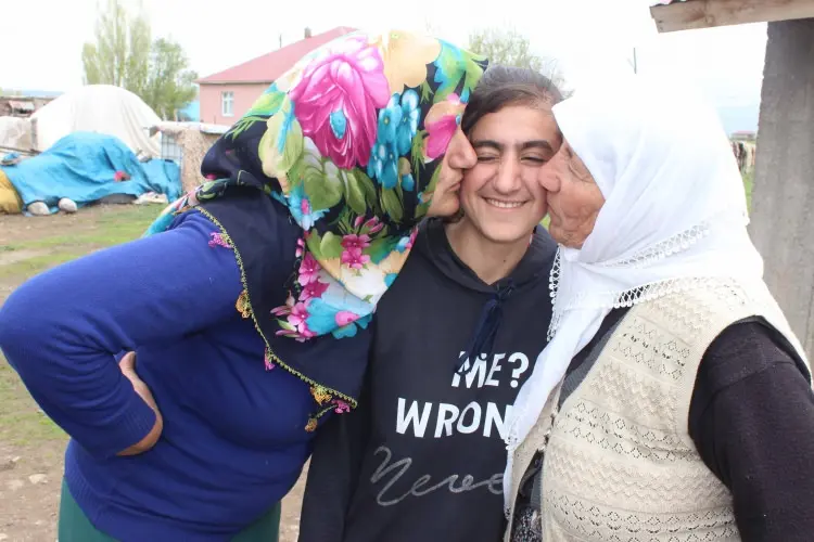 KeZoB_1493989977_6869
