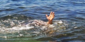 İsa Gibi Suyun Üzerinde Yürüyeceğini İddia Edip Timsahlar Tarafından Yenen Rahip