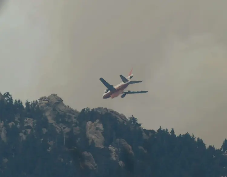 mountain-fire-southern-california-grows-20130719-122325-149