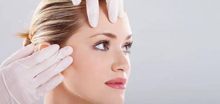plastic-surgery-consultation
