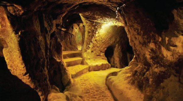 12000-Year-Old-Massive-Underground-Tunnels-sa2342