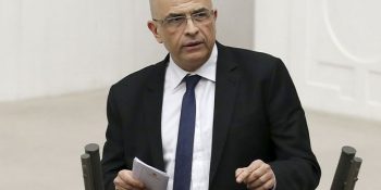 Enis Berberoğlu’nun 25 Yıl Hapis Cezasına Çarptırılmasına Sosyal Medyada Verilen 14 Tepki