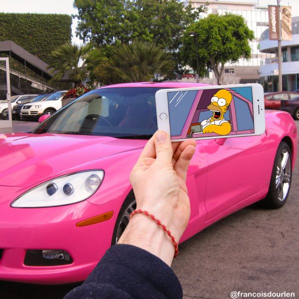 Homer-pink-car-5936b29662446__880