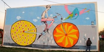 Duvarlara Çizdiği Bisiklet Tasarımlarıyla Sokakları Renklendiren Sanatçının 13 Çalışması