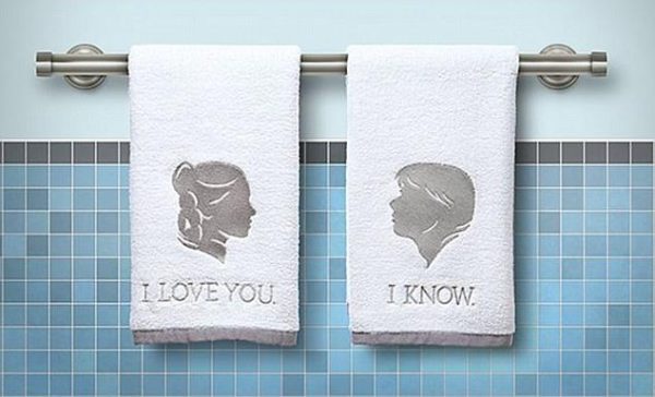 421D484500000578-4674874-Available_from_Thinkgeek_com_this_towel_set_takes_Star_Wars_fand-m-97_149943178