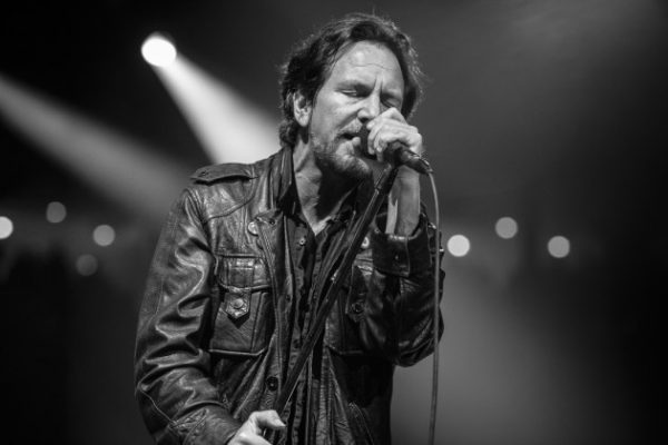 Pearl-Jam-Done-Loudwire-6