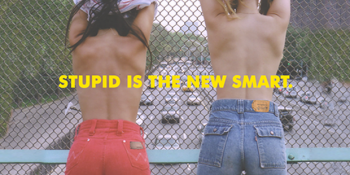 Metin Yazarının Kendisiyle İddiaya Girip Hazırladığı 20 Yaratıcı Reklam