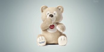 Dumana Maruz Kalan Çocuklar Adına Yanında Sigara İçildiğinde Öksüren Oyuncak Ayı