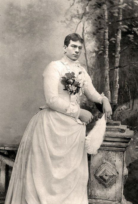 1800-lu-yillardan-drag-queen-fotograflari-11
