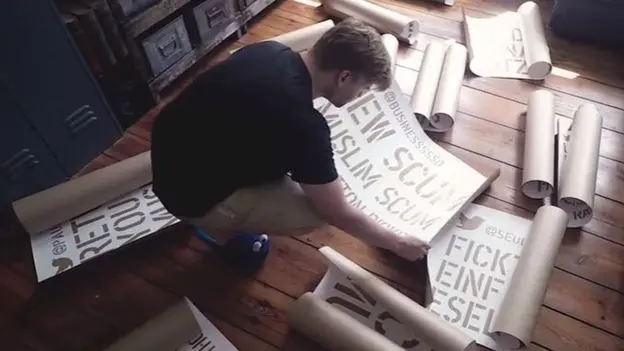 _97262217_stencils