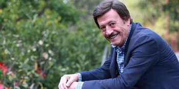 Türk Müzik Yelpazesinin En Farklı ve Renkli Simalarından Selami Şahin