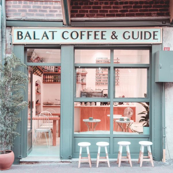 balat-coffee-and-guide