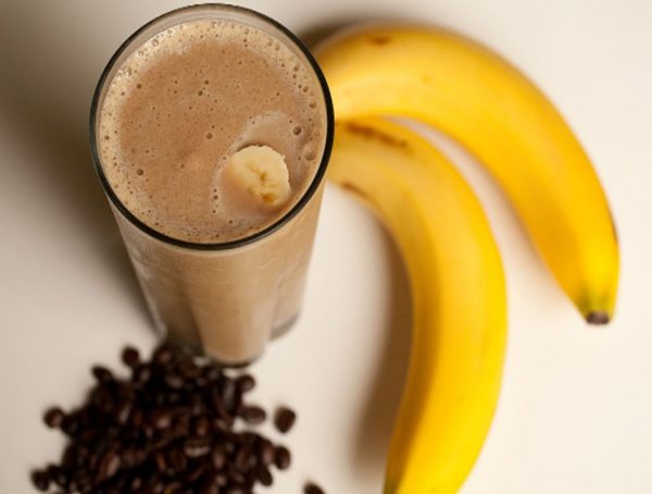 coffee-banana-protein-shake-isagenic