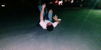 Ağzıyla İçmeyi Bir An Önce Öğrenmesi Gereken 17 İnsan