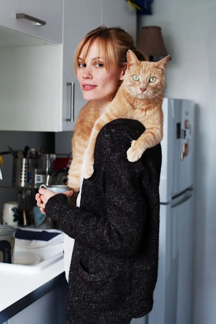 kedi_sahiplenen_kadinlar (18)