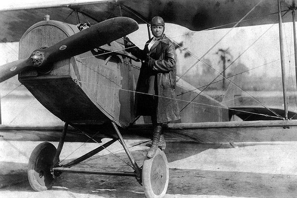 Bessie Coleman returned to the US to work as a stunt pilot
