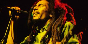 Reggae Müziğinin Kralı Bob Marley’in Hayat Felsefesine Işık Tutan 17 Söz
