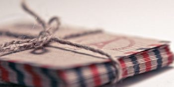 Sevdiğiniz Bir Yazardan Mektuplar Almanızı Sağlayan Sevimli Proje: Postadaki Mektup