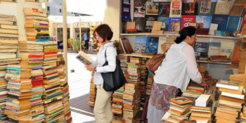 Muhteşem Bir Sloganla Başlayan 11. Beyoğlu Sahaf Festivali: Kitabını Al Taksim’e Gel