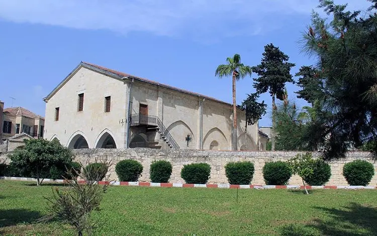 st_paul_kilisesi_mersin