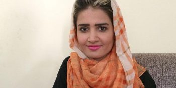 Ölüm Tehditlerine Rağmen Oyunculuğa  Devam Eden Afgan Aktrisin Azim Dolu Hikayesi