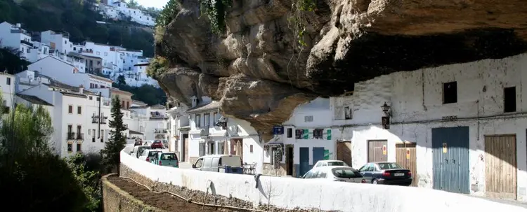 20151007133543-cadiz-setenil-de-las-bodegas