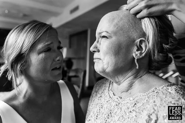 best-wedding-photos-2017-fearless-awards-10-59e451546ffce__880