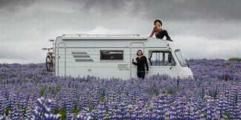 Karavanıyla Görmedik Yer Bırakmayan Maceraperest Anthony ve Rebecca Çifti