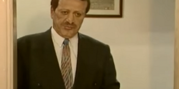 Ölümünün 2. Yıl Dönümünde Özlemle Andığımız Levent Kırca’nın 12 Politik Skeci