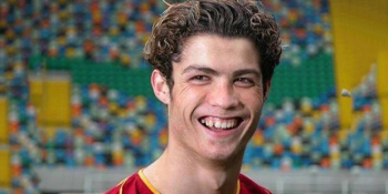 23 Efsane Futbolcunun Tanınmayacak Derecedeki Gençlik Fotoğrafları