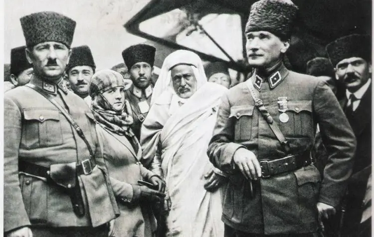 1. Ömür boyu yoldaş