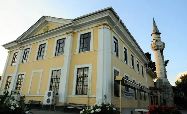 10. Tevfikiye Camii