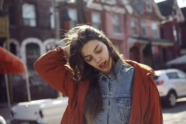 Julie-Byrne